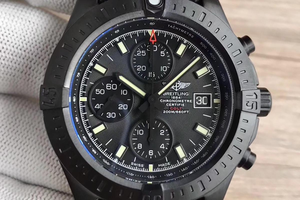 GF厂百年灵挑战者酷炫航空计时A1338811复刻腕表做工究竟如何-品鉴顶级复刻腕表