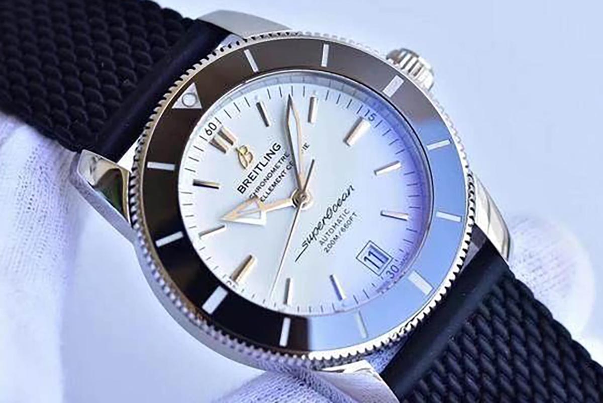 GF厂百年灵超级海洋文化系列黑陶瓷圈复刻腕表做工细节究竟如何-品鉴顶级复刻腕表