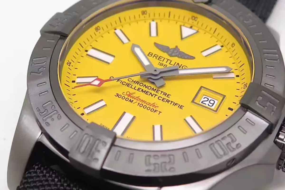 GF百年灵复仇者深潜海狼黄盘复刻腕表做工细节如何-品鉴GF厂复刻腕表