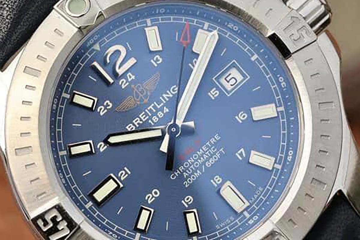 GF厂百年灵挑战者系列蓝盘复刻腕表做工细节深度评测-品鉴GF厂复刻