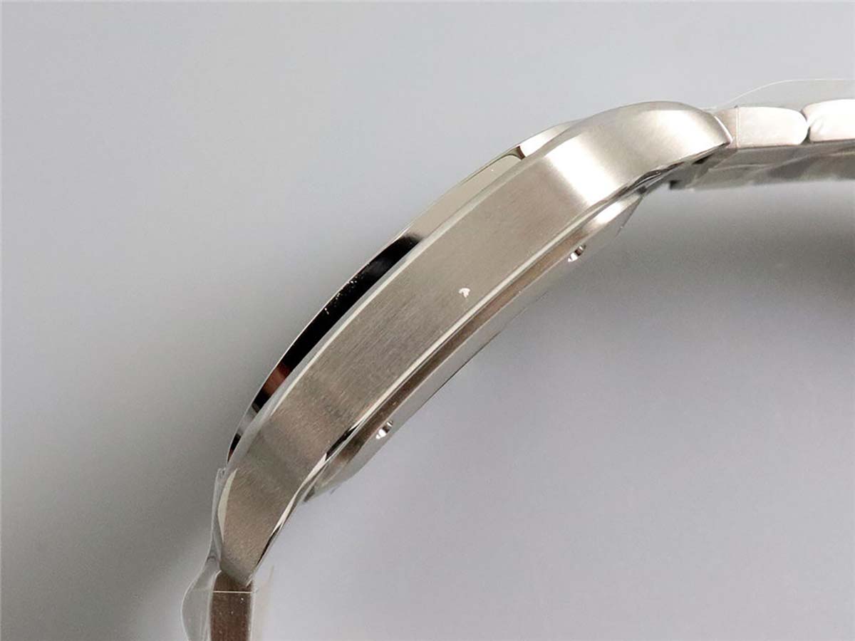 GF厂复刻版卡地亚山度士系列蓝盘WSSA0013腕表做工细节如何-百搭且不爆款的腕表推荐