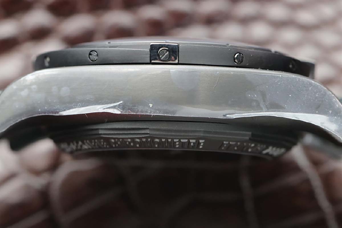 GF厂百年灵机械计时44毫米黑钢材质复刻腕表做工细节评测-外圆内方黑色字面