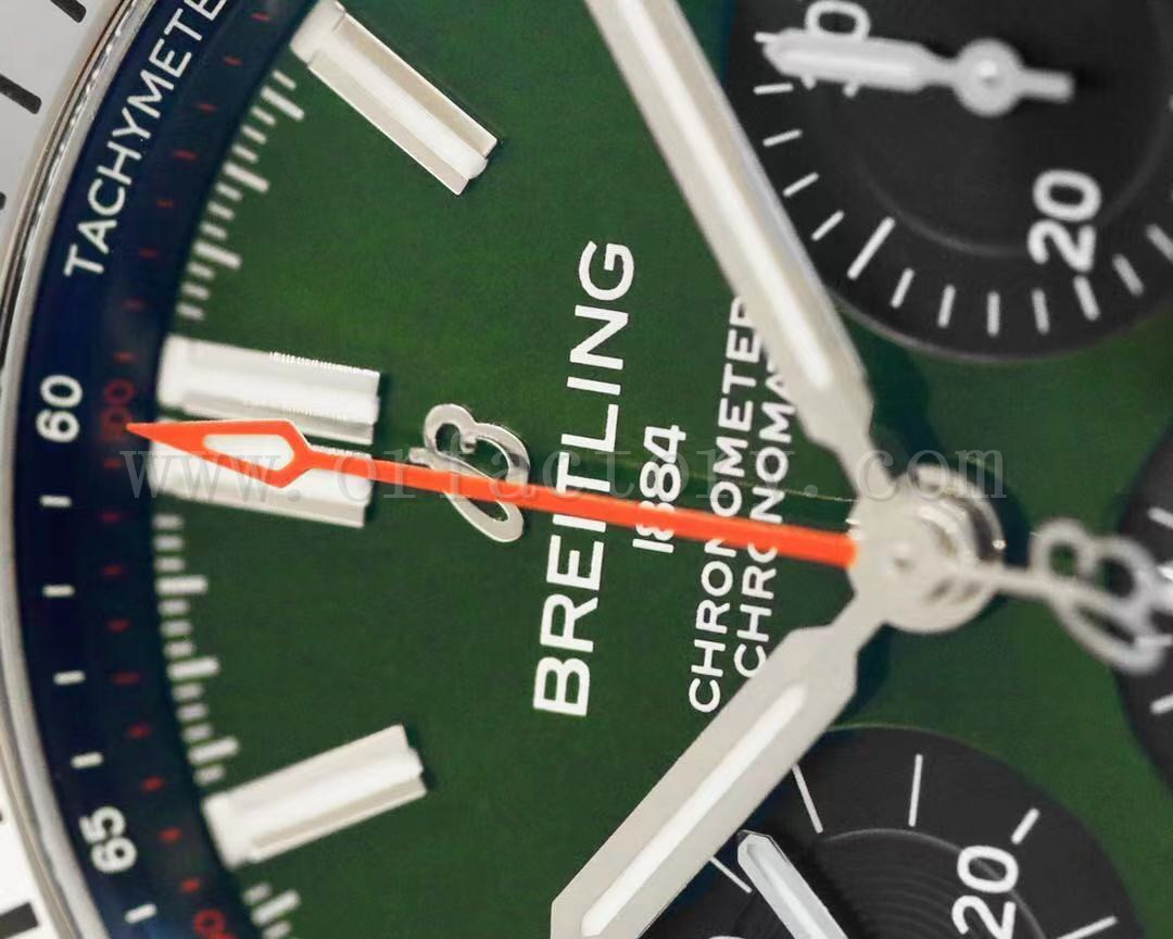 GF厂百年灵机械计时B01宾利赛车绿盘腕表评测