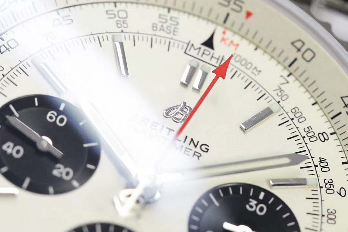 GF厂百年灵航空计时B01计时白盘复刻腕表做工细节评测-品鉴GF厂计时款复刻腕表