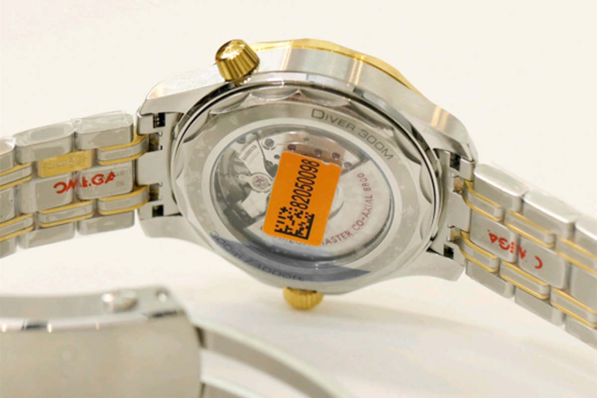 OR厂欧米茄新海马300间玫瑰金黑盘复刻腕表做工细节深度评测-品鉴OR厂复刻