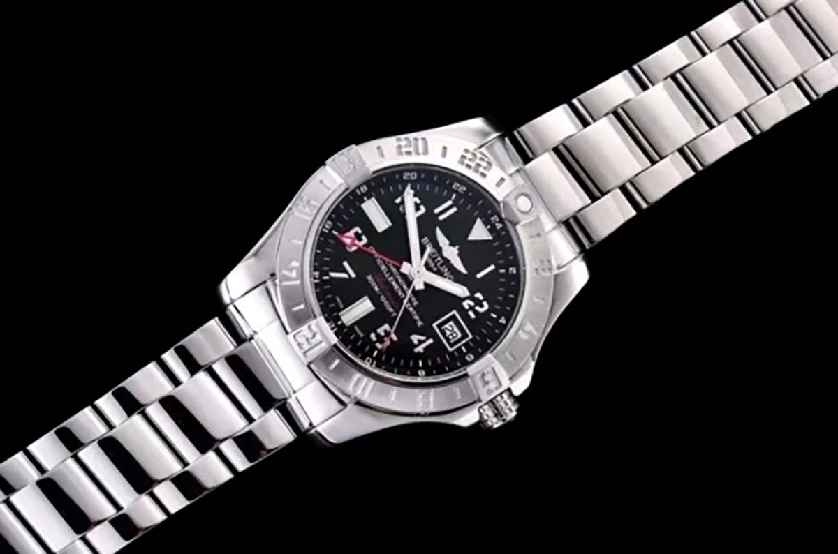 GF厂复刻版复仇者二代GMT黑盘腕表做工细节如何-品鉴GF厂腕表