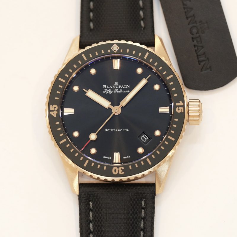 GF厂宝珀五十噚5000-36S30-B52A磨砂镀金黑盘腕表