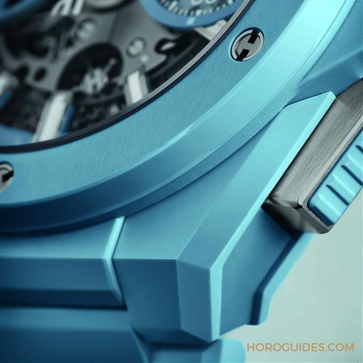 HUBLOT - 穿出正装清爽感 HUBLOT Big Bang Integrated彩色陶瓷链带计时码表