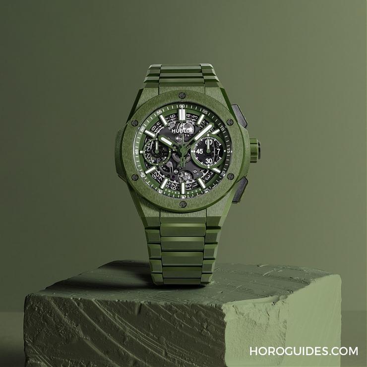 HUBLOT - 穿出正装清爽感 HUBLOT Big Bang Integrated彩色陶瓷链带计时码表