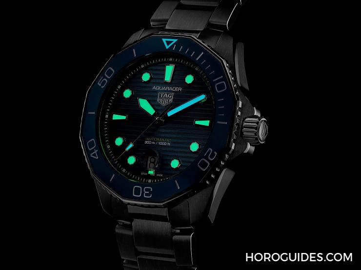 TAG HEUER - 蓝白陶瓷圈！ TAG Heuer Aquaracer Professional 300 GMT两地时间腕表