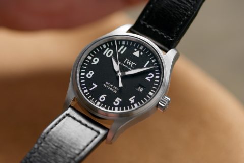 规格表IWC Mark XVIII：具有严肃传统的可穿戴飞行员手表