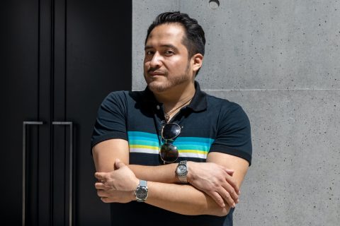 本周观看为什么我穿着我的蒂芙尼签名的百达翡丽鹦鹉螺 5711