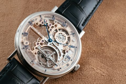 大作出击! 宝玑全新超薄镂空陀飞轮5395BR