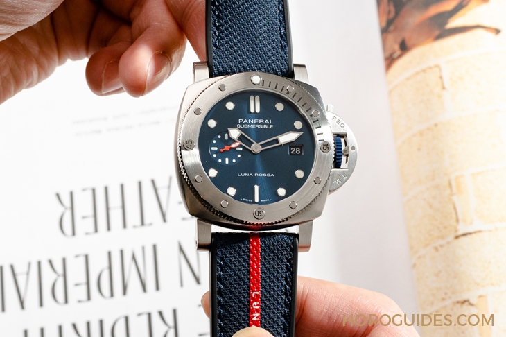 OFFICINE PANERAI - 大热蓝面、新规格44mm！ 沛纳海Submersible QuarantaQuattro PAM01232和PAM01391