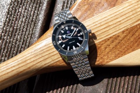源自60年代的经典设计！RADO CAPTAIN COOK系列与别不同的复古意念