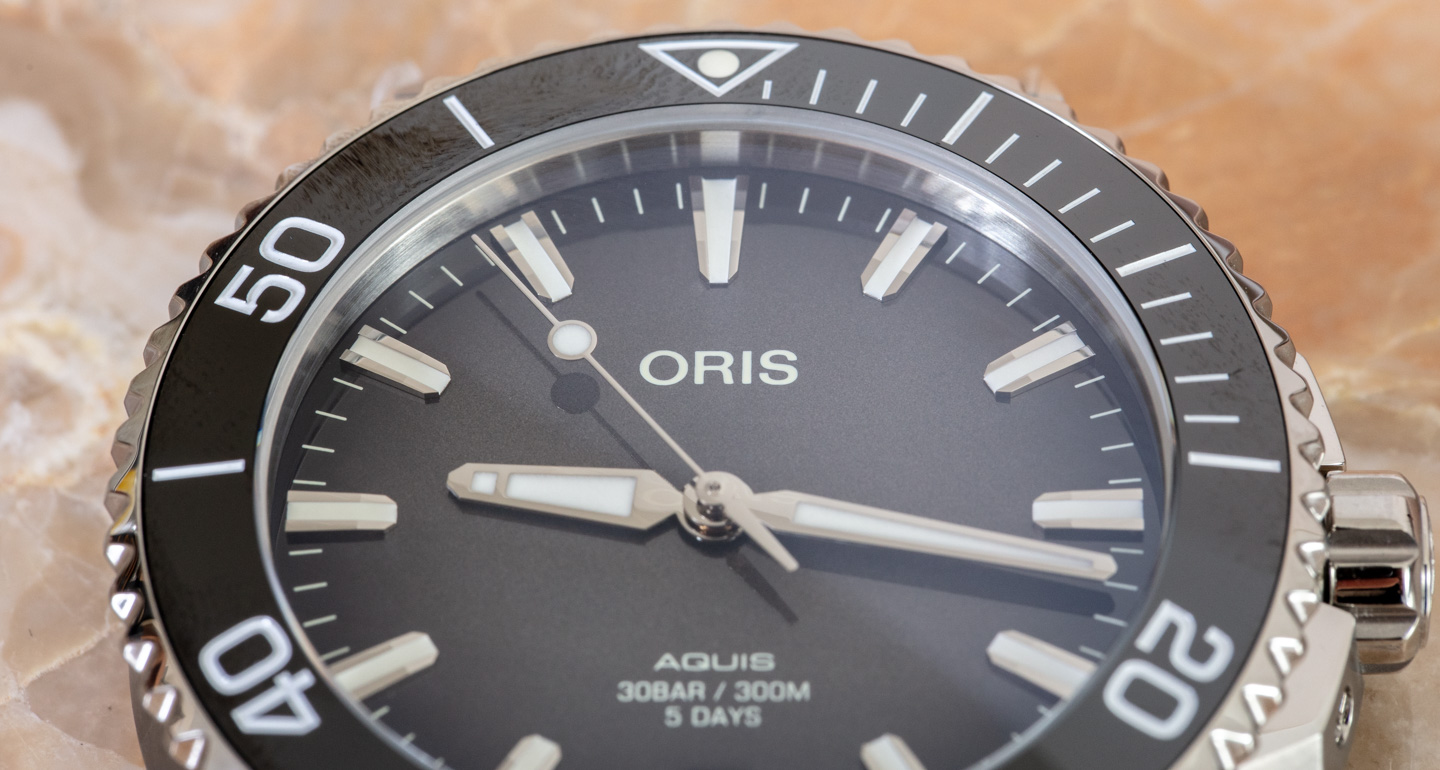 动手操作：Oris Aquis Date Calibre 400 手表