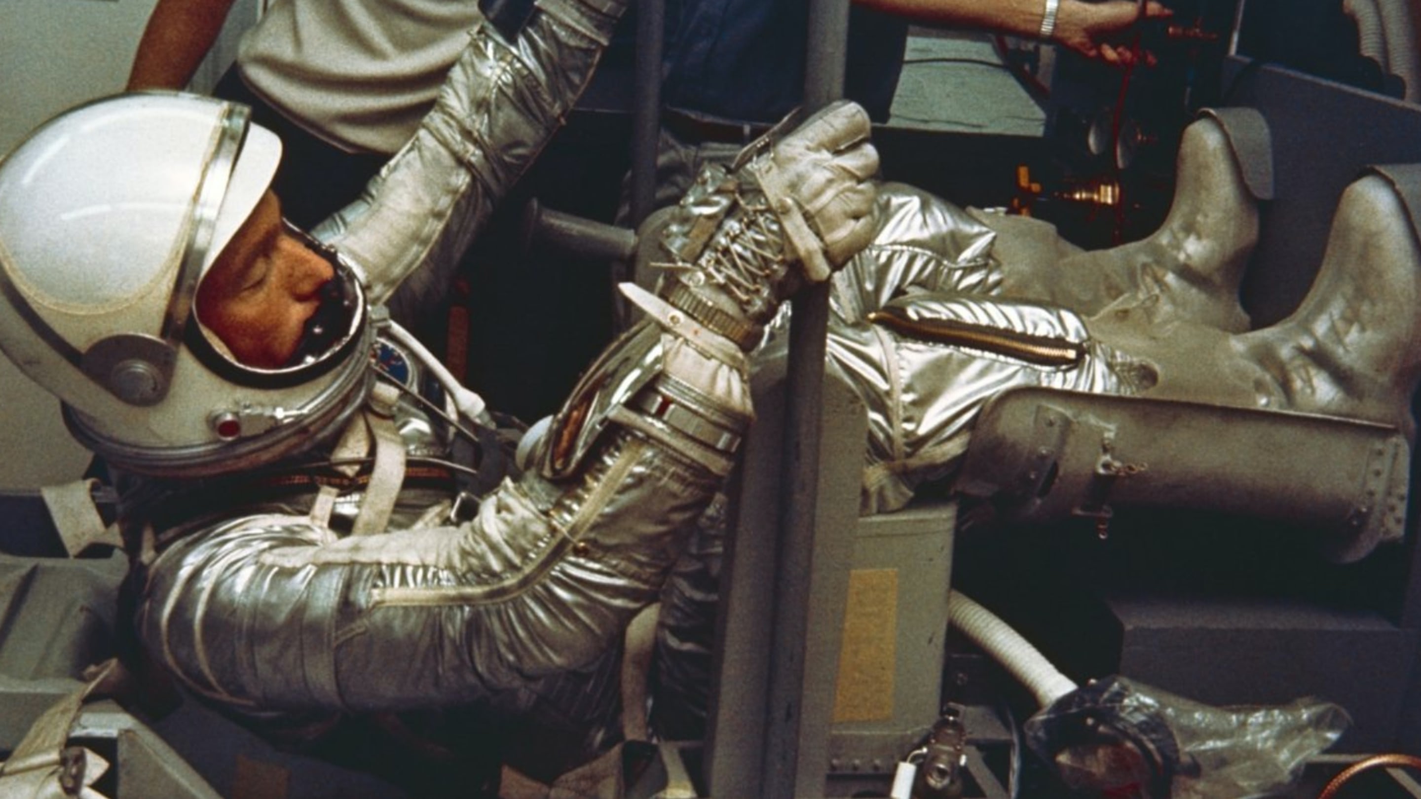 发现Scott Carpenter 的百年灵 Cosmonaute——第一款在太空中佩戴的瑞士腕表
