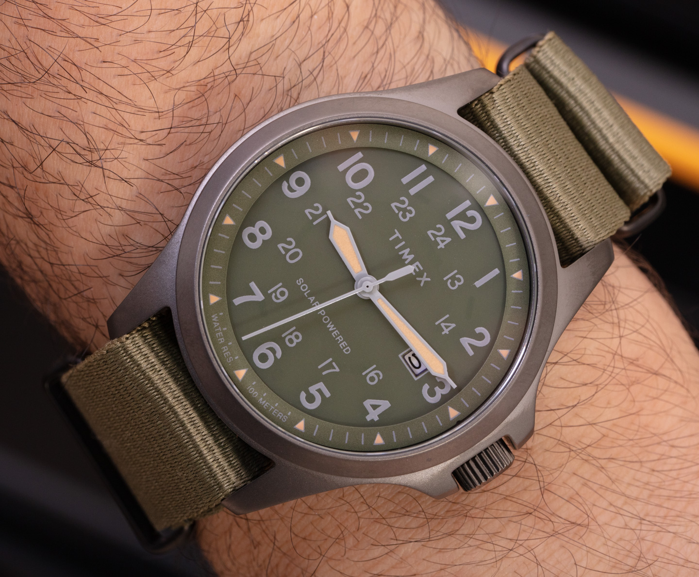 观看评论：Timex Expedition North Field Post Solar 41mm