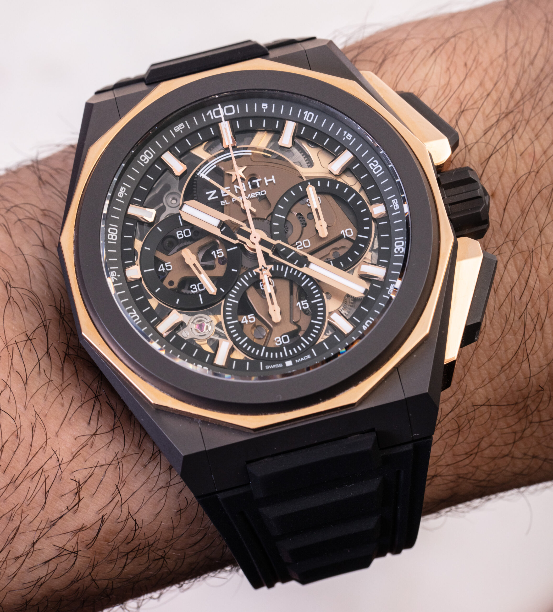 观看评论：Zenith Defy Extreme