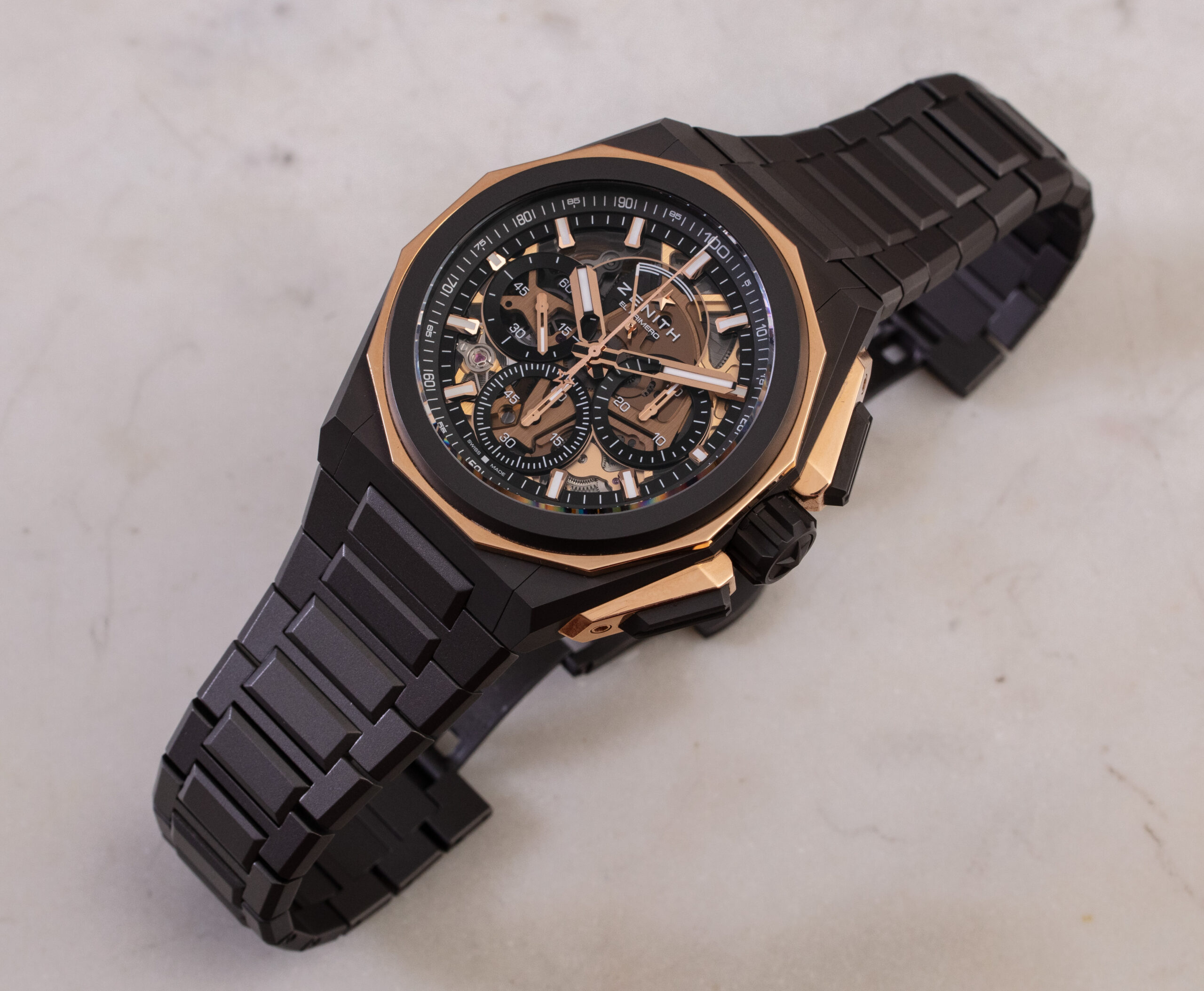 观看评论：Zenith Defy Extreme