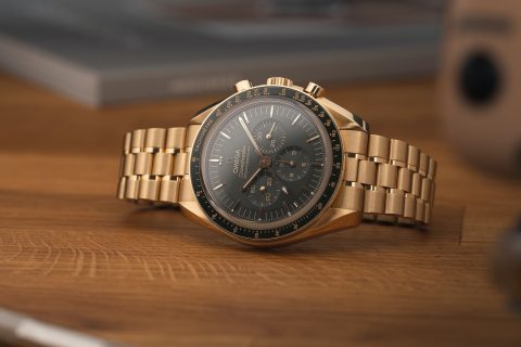 A Week On The Wrist欧米茄 Speedmaster Moonwatch 月光金