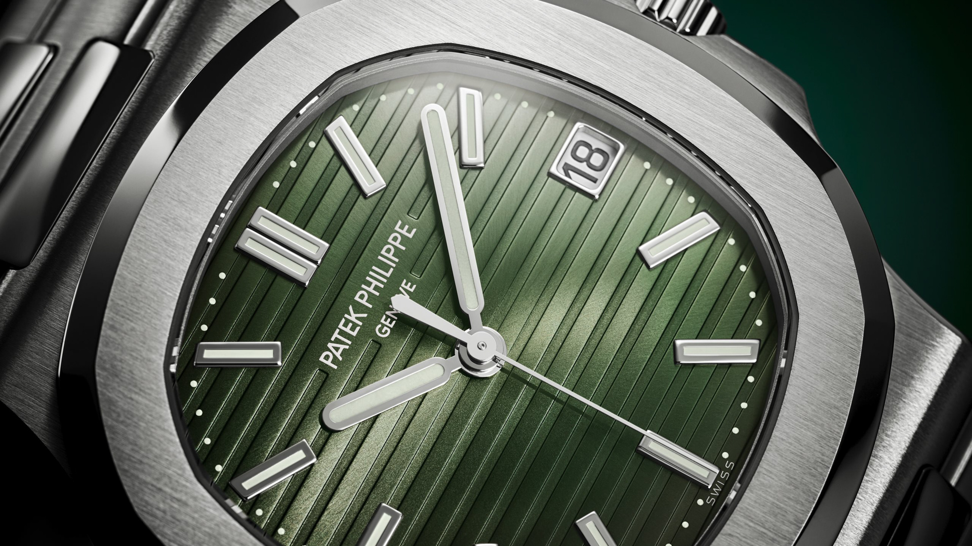 百达翡丽推出 Nautilus 5711 橄榄绿色表盘腕表，用于最终生产年份